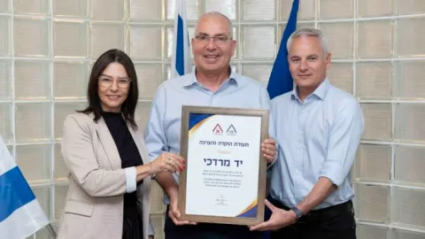Yad Mordechai Becomes Only Israeli Olive Oil Producer With SII Standards Mark